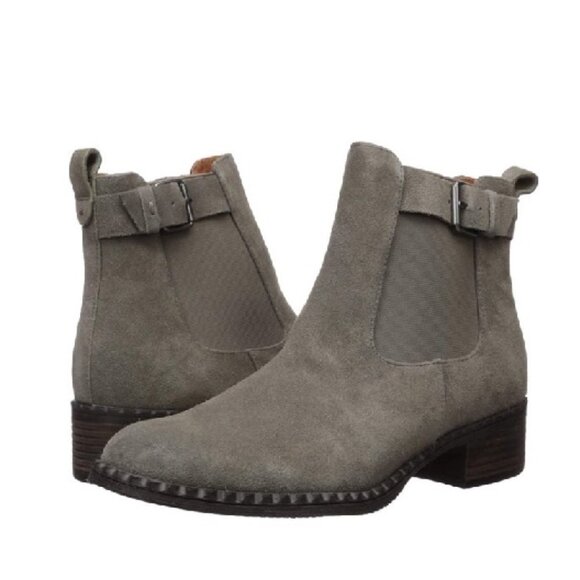 Gentle Souls Best Buckle Chelsea - Picture 3 of 10